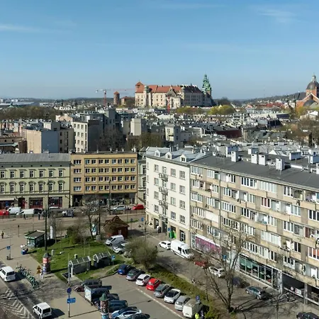 Wawel Castle View * Krakow